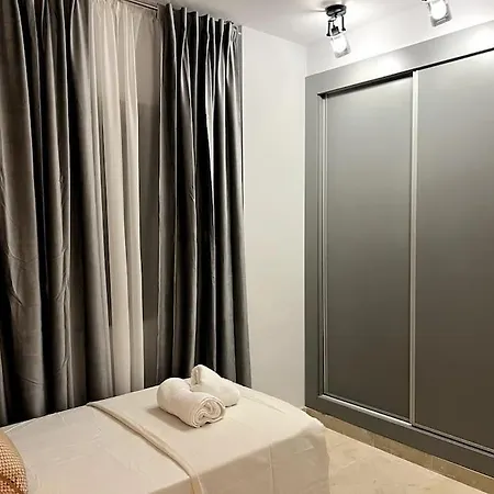Sensacional En Apartment Estepona